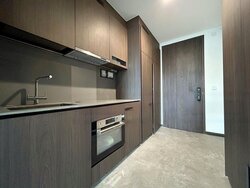 Midtown Modern (D7), Apartment #456800331